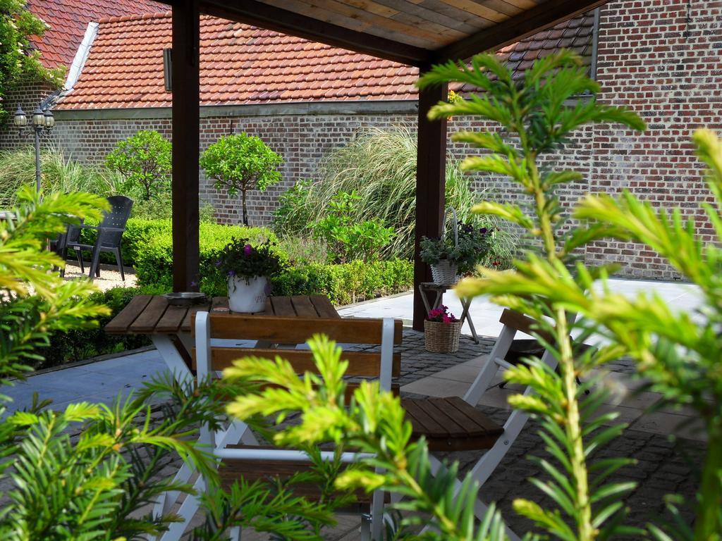 B&B 'Het Logiement Sint-Maria-Lierde Zimmer foto
